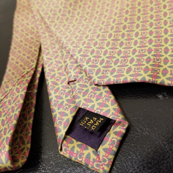 Vintage Varucci Tie - Picture 3 of 5